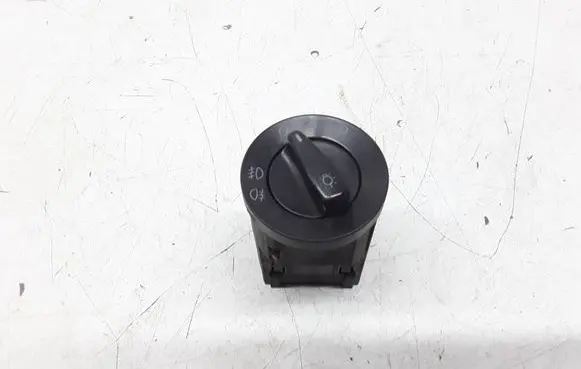 Volkswagen PASSAT B5 Light switch 1C0941531A