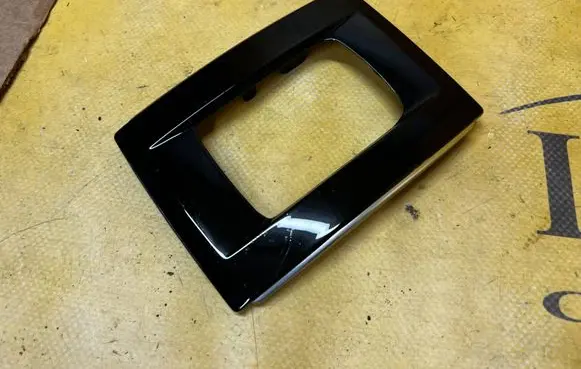 Citroen DS7 Crossback Gear shifter surround trim plastic 9820993877