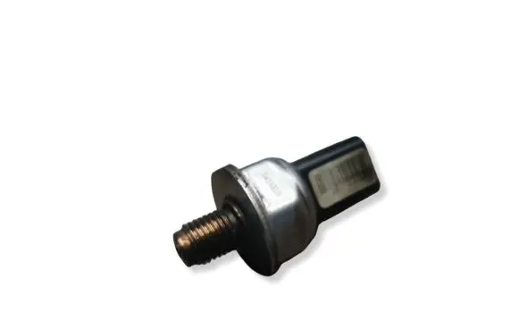 Volvo V50 Fuel pressure sensor 5WS40039