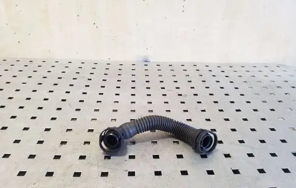 Breather/breather pipe/hose