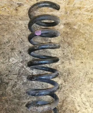 Mercedes-Benz C W204 Rear coil spring
