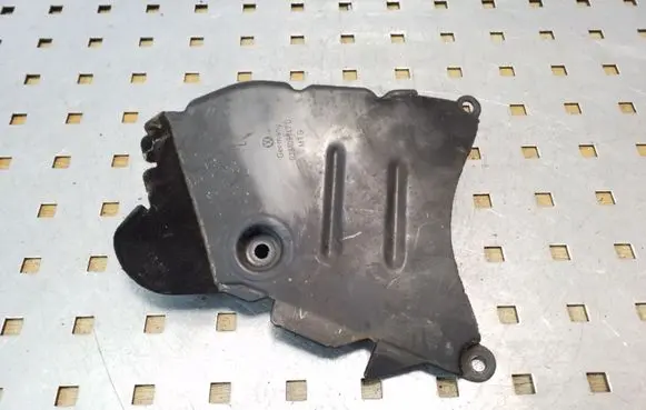 Seat Altea XL Timing belt guard (cover) 038109147D