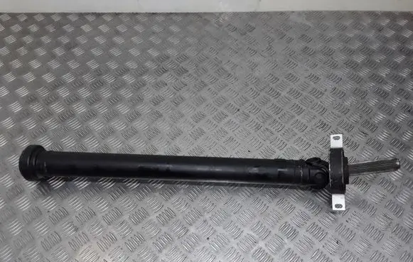BMW X6 E71 Middle center prop shaft 7589129