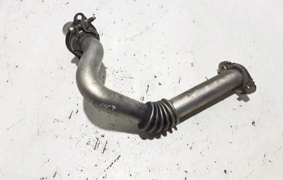 Volkswagen Amarok EGR valve line/pipe/hose 03L13131521R