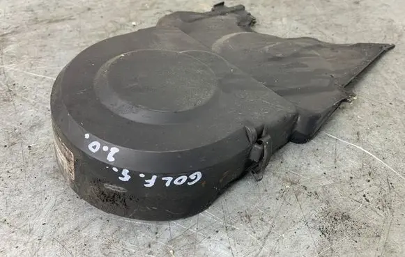 Volkswagen Golf V Timing belt guard (cover) 045109107F