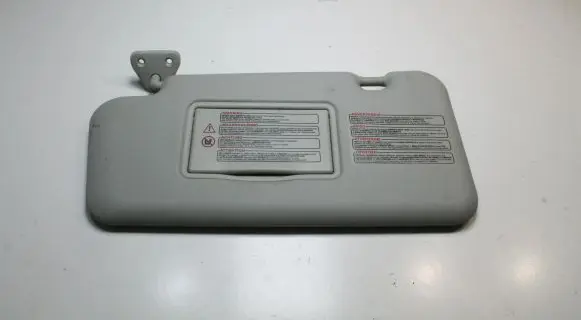 Nissan Note (E12) Sun visor