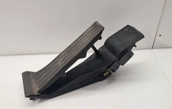BMW X5 E53 Accelerator throttle pedal 6762480