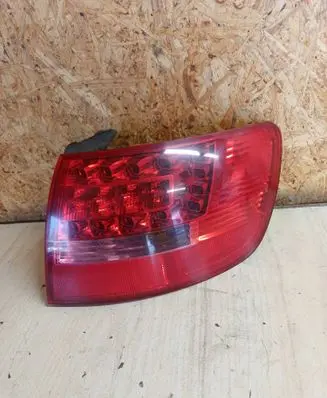 Audi A6 S6 C6 4F Rear/tail lights 89037056
