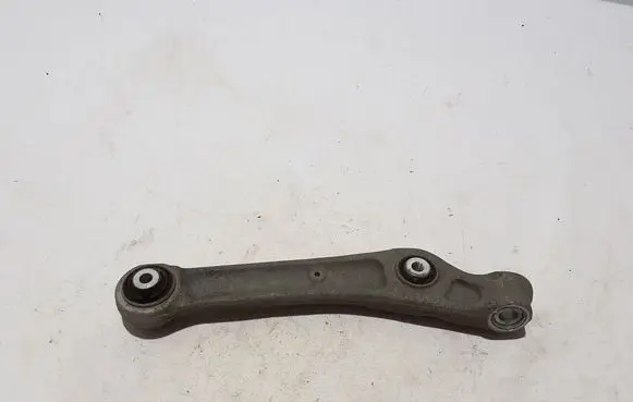 Front lower control arm/wishbone