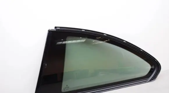 BMW 2 F22 F23 Rear side window 169258 7453312