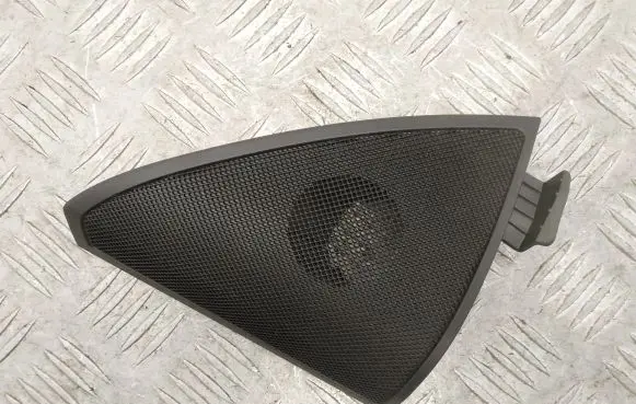 Mercedes-Benz C W204 Front door card panel trim A2047203948