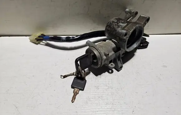 Opel Frontera A Ignition lock 337184