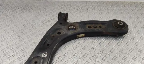 Volkswagen Golf VII Front lower control arm/wishbone 5Q0407151J