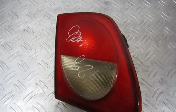 Mercedes-Benz E W210 Tailgate rear/tail lights A2108200964 197503K9
