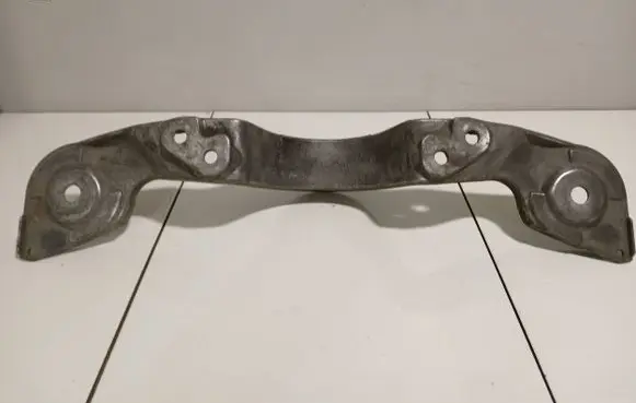BMW 3 E46 Rear differential/diff mount bracket 1094421A