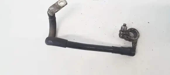 Audi A3 S3 8P Positive cable (battery) 1T0971235A