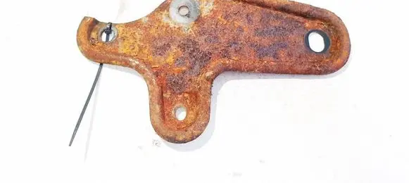 Ford Fiesta Bracket in trunk/boot 