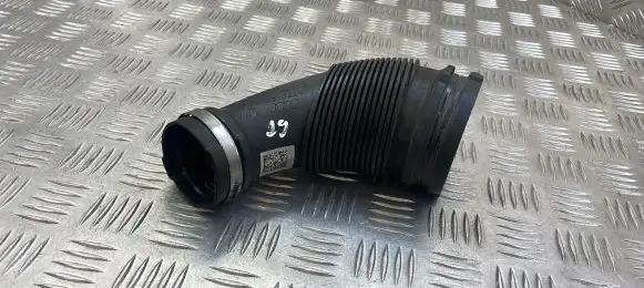 Audi A4 S4 B9 Air intake hose/pipe 04L129661B
