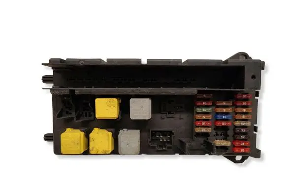 Mercedes-Benz Sprinter W906 Fuse module A9065454701