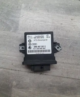 Skoda Octavia Mk2 (1Z) Light module LCM 5M0907357C 5WK49676C
