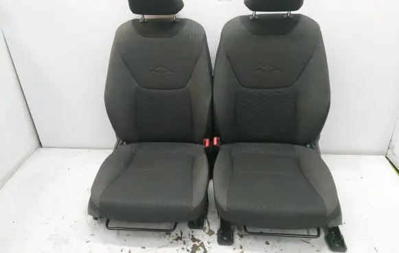 Seat set
