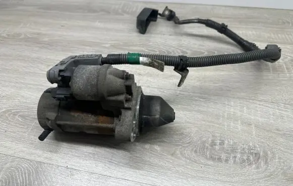 Toyota RAV 4 (XA30) Starter motor 281000G040 MS4280003180