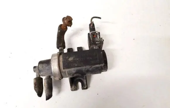 Audi A3 S3 8L Turbo solenoid valve 1H0906627 72190320