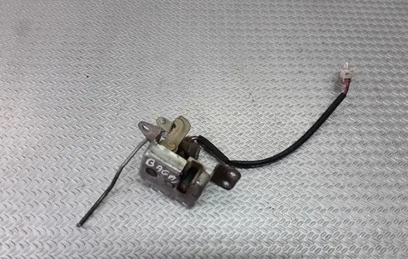 Ford Maverick Tailgate/trunk/boot lock/catch/latch