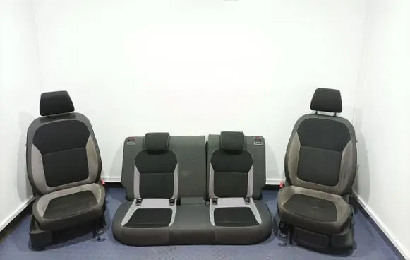 Skoda Fabia Mk3 (NJ) Seat set 