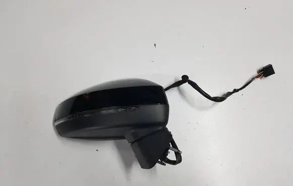 Audi A3 S3 8V Front door electric wing mirror 