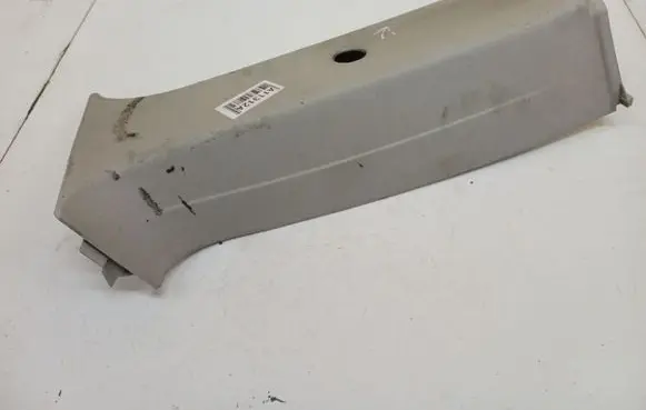 Mercedes-Benz A W169 (B) pillar trim (top) A1696901325