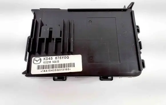 Mazda 3 II Central body control module KD45675Y0G K021614A15