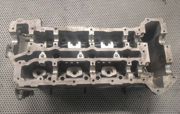 Mercedes-Benz Sprinter W906 Engine head A6420101221