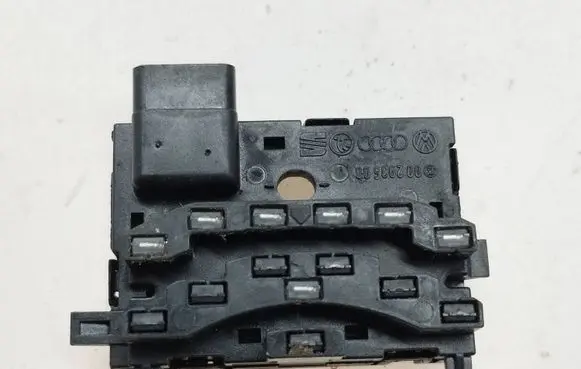 Volkswagen Eos Steering angle sensor 1K0959654 03457295 00203500
