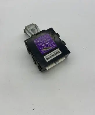 Toyota Avensis T250 Alarm control unit/module 8973005020 A010027 10020974
