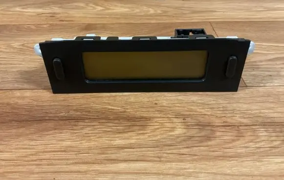 Citroen C8 Screen/display/small screen 1495869077 216736294A 95275362