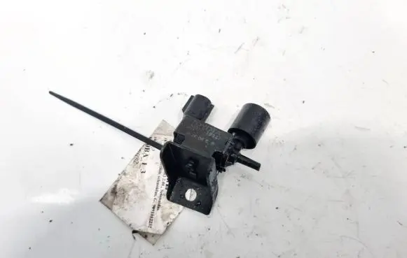Toyota Corolla E120 E130 Turbo solenoid valve 9091012232 90910-12232