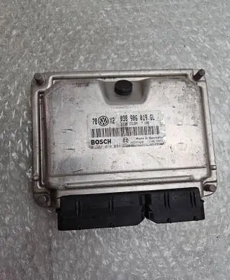 Volkswagen PASSAT B5 Engine control unit/module 038906019GL 28SA5458 0281010944