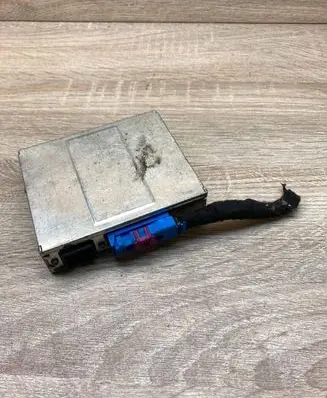 Audi A4 S4 B6 8E 8H GPS navigation control unit/module 4B0919895 7612001190