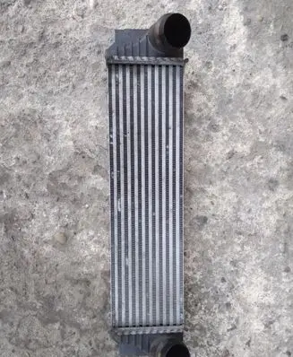 BMW 5 F10 F11 Intercooler radiator 1751780562906