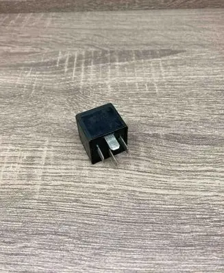 Ford Mondeo MK II Other relay 2S7T14B192AA V23136B1X66