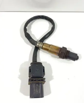 BMW 5 E60 E61 Lambda probe sensor 780436901 0281004079