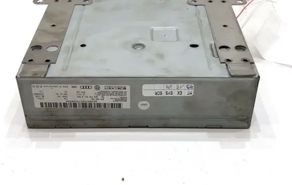 Audi A8 S8 D3 4E Radio/CD/DVD/GPS head unit