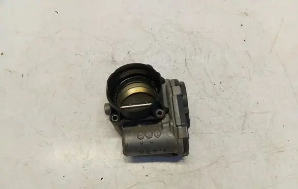 Mercedes-Benz C W205 Throttle valve A2701410025