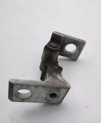 Volkswagen Sharan Front door upper hinge