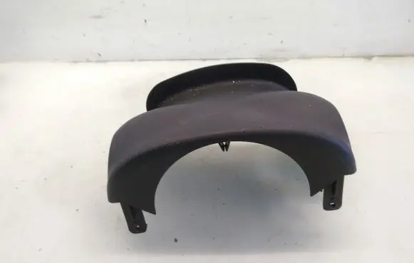 Toyota Yaris Steering wheel column trim