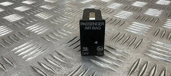 Volkswagen PASSAT B8 Passenger airbag on/off switch 5Q0919237