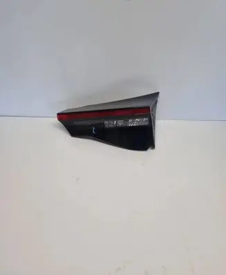 Toyota Yaris Cross Tailgate rear/tail lights 815800DB50 L413132 FL3528510146