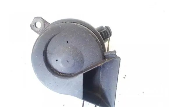 Skoda Praktik (5J8) Horn signal e1000233 a-28-657625