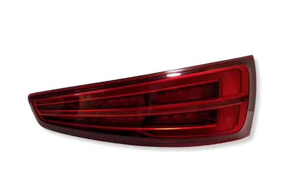 Audi Q3 8U Tailgate rear/tail lights 8U0945094N